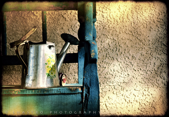 Watering can & soda